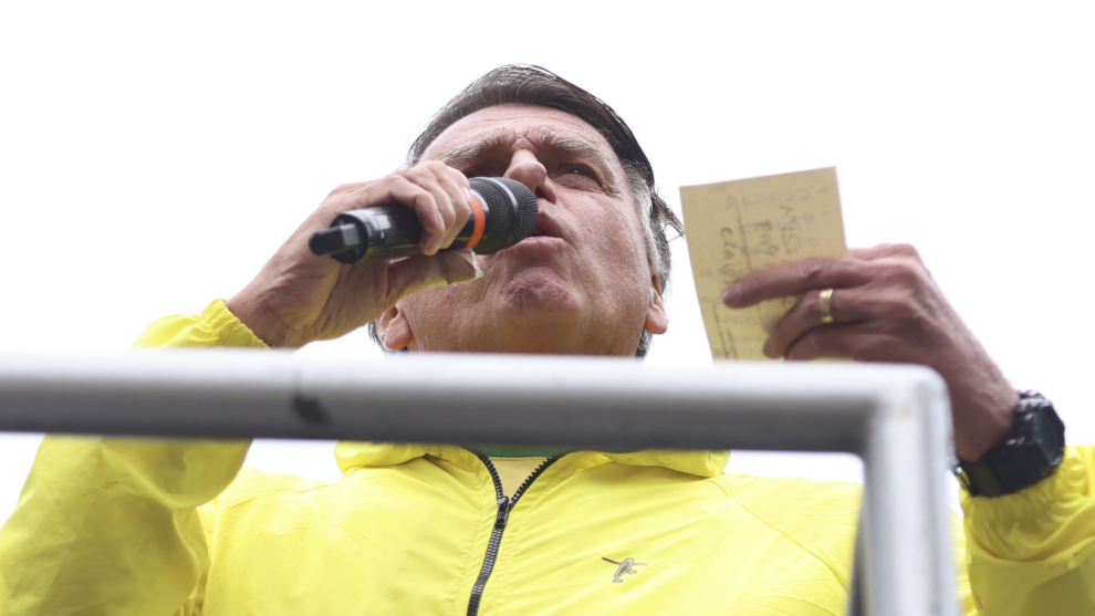 Bolsonaro convoca ato pela anistia que repete trajeto golpista do 8/1