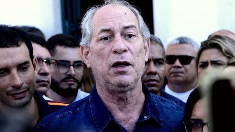 Ciro Gomes se irrita com troca de Lupi por Queiroz na Previdência: ‘Indignidade inexplicável’