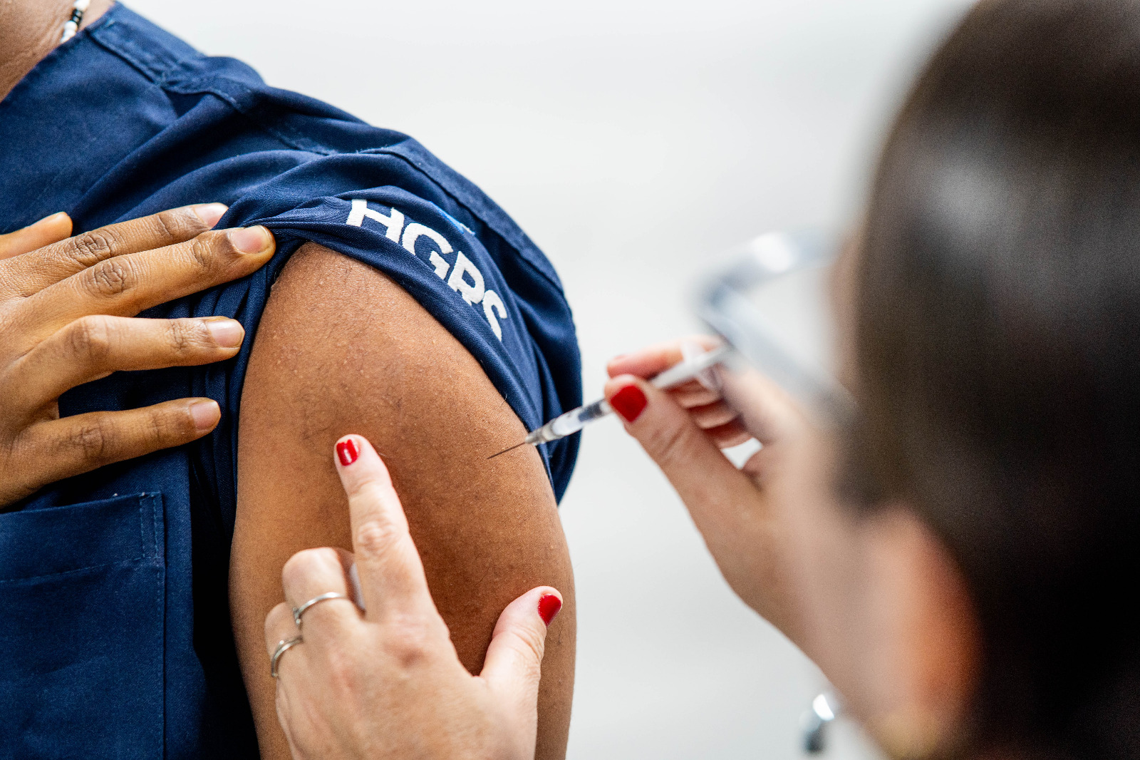 Vacina contra Covid segue disponível nas unidades de saúde de Camaçari