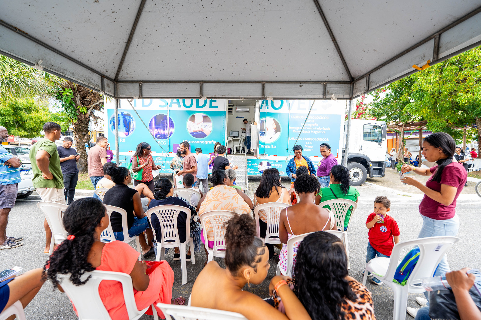 Conexão Saúde atende mais de 3 mil pessoas em Vila de Abrantes