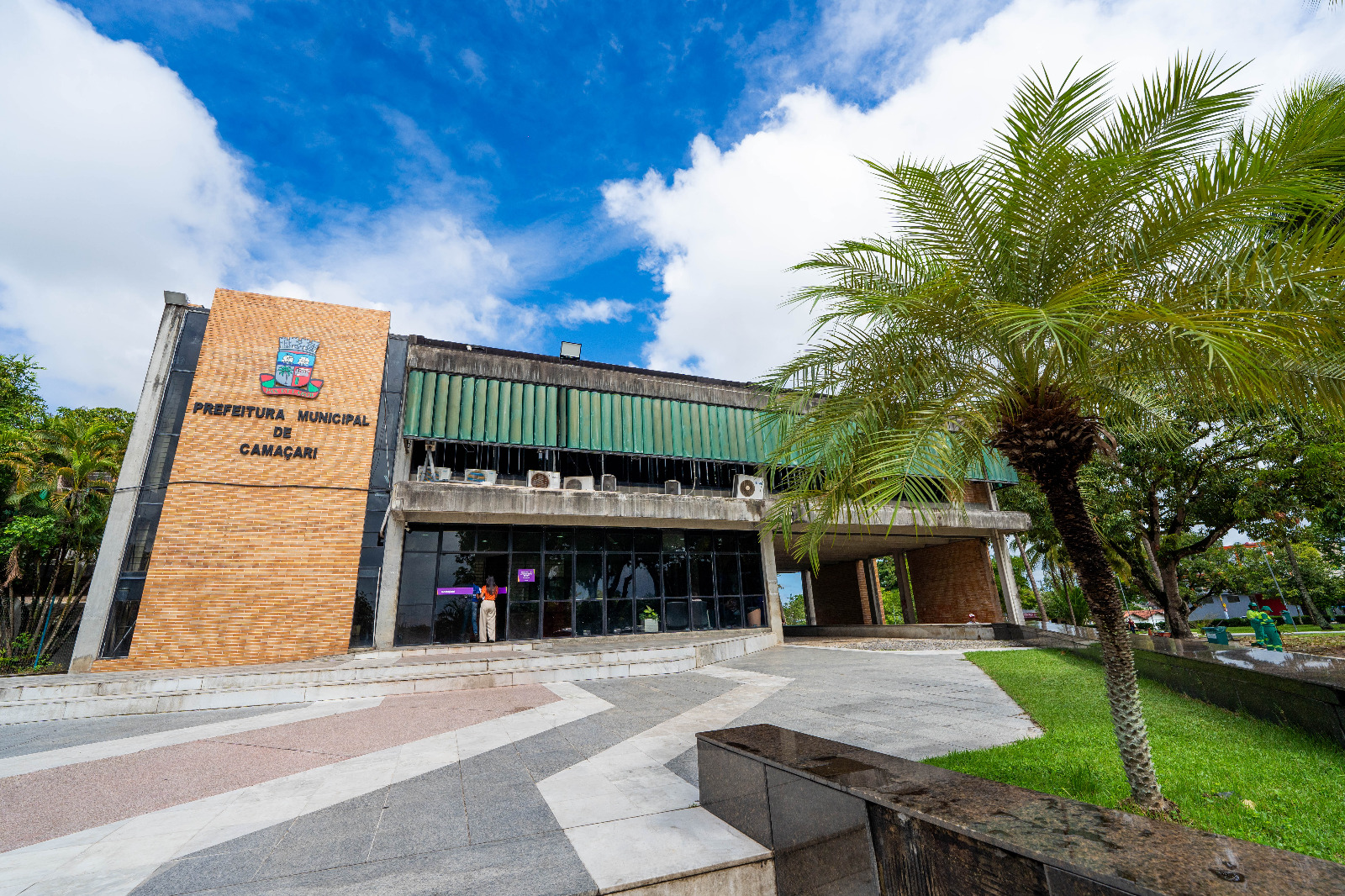 Prefeitura convoca aprovados no concurso de 2023 para cargo de professor, médico e agente de saúde