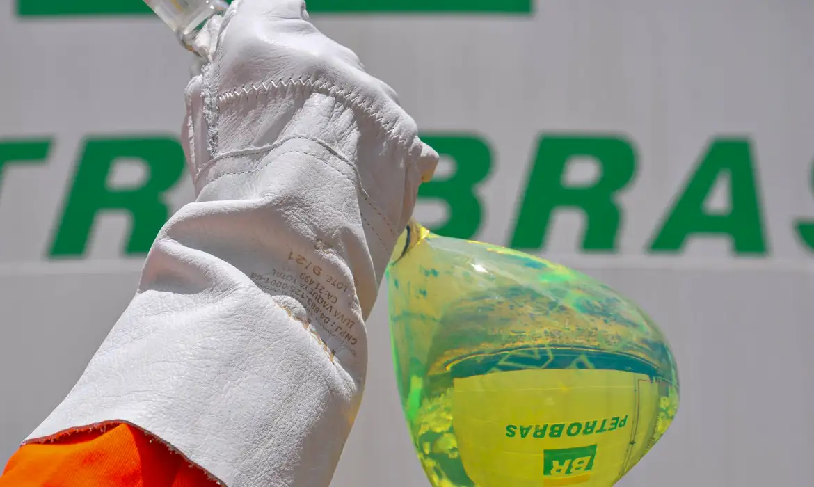 Estudos apontam caminho para descarbonizar a Petrobras