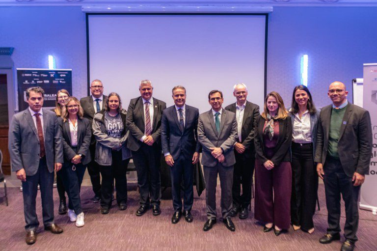 Ministro dos Transportes apresenta avanços na política de concessões brasileira a investidores no Reino Unido