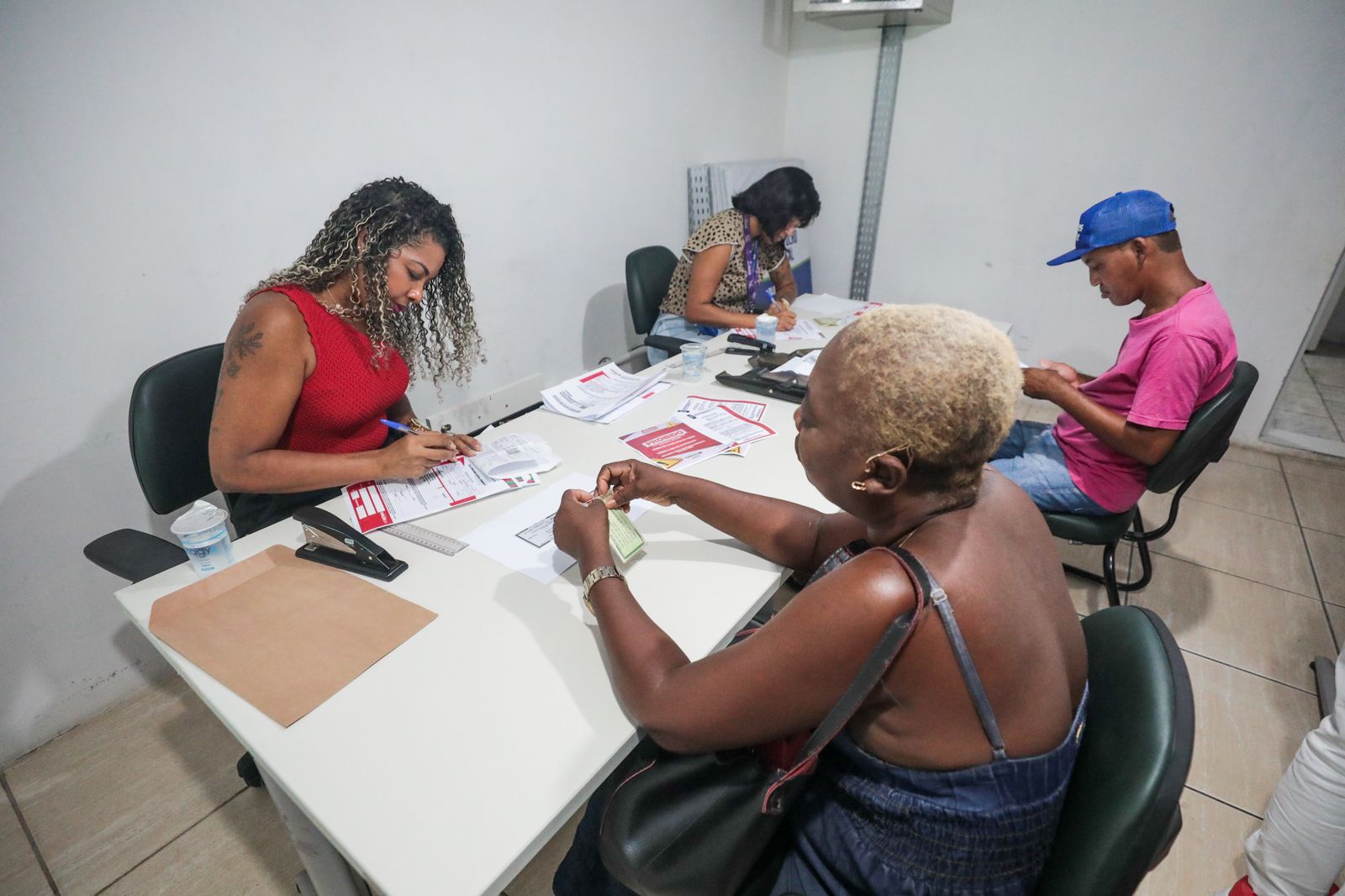Prefeitura inicia cadastramento de vendedores ambulantes da orla nesta quarta-feira