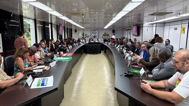 Governo propõe reajuste de 17,5% no auxílio alimentação do funcionalismo federal