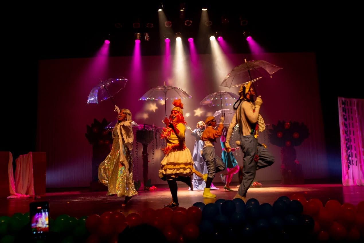 Espetáculo infantil “Mas, e o que é um Cucuruto?” tem entrada gratuita no Teatro Cidade do Saber