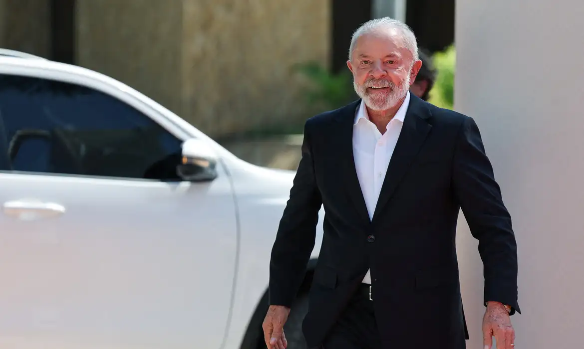 Lula participa de cúpula da Celac na Colômbia