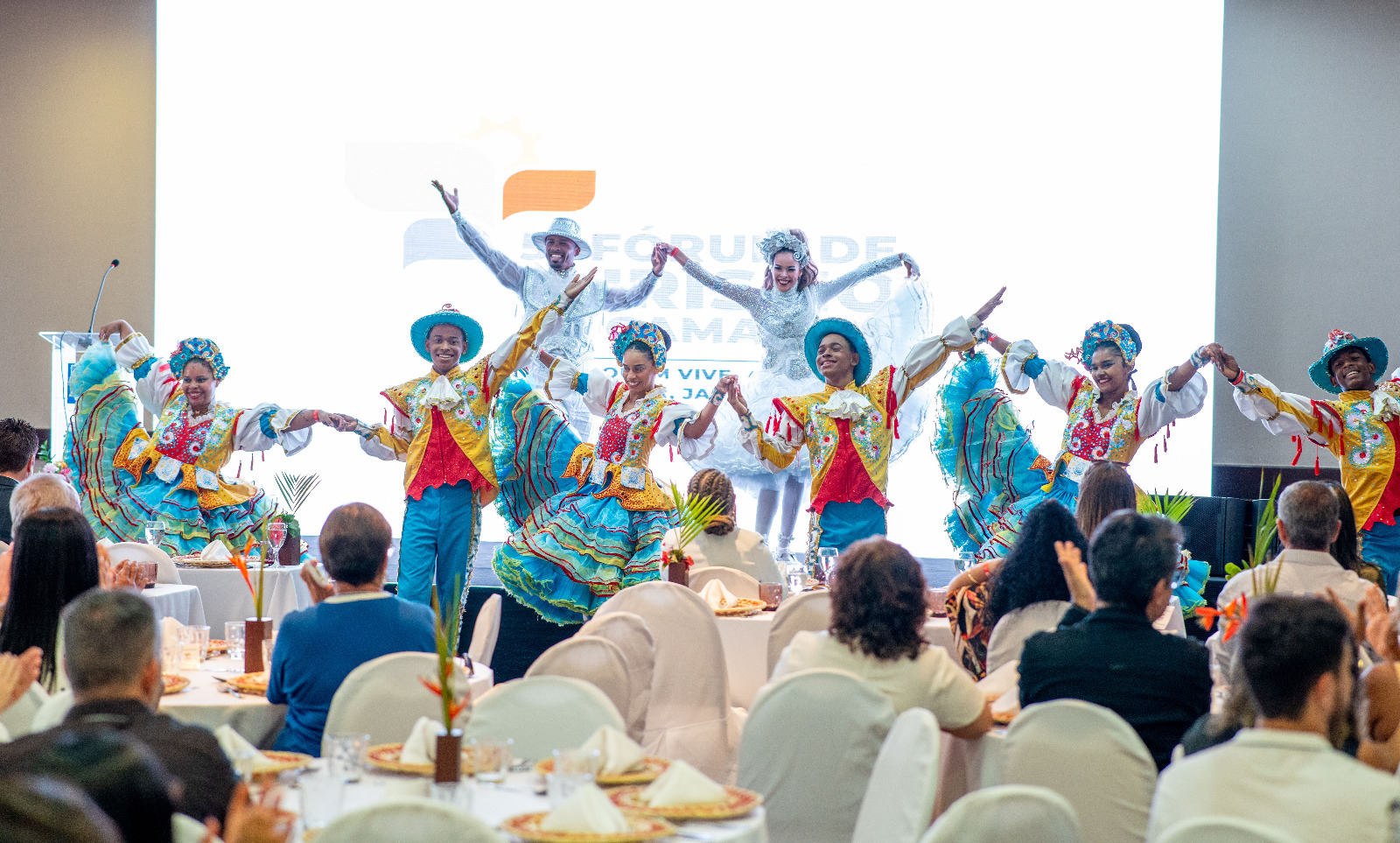 Camaçari reafirma vocação turística e fortalece parcerias com V Fórum de Turismo