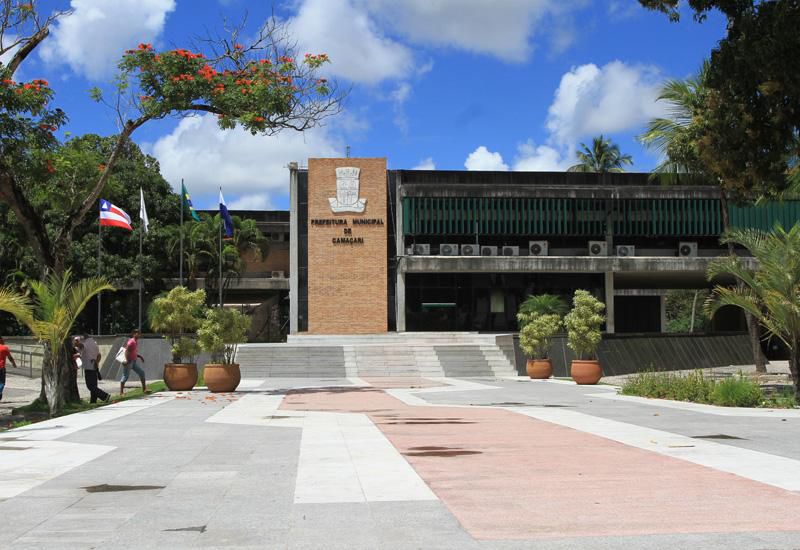 Camaçari: Projetos do Executivo são aprovados pela Câmara mesmo com recesso legislativo