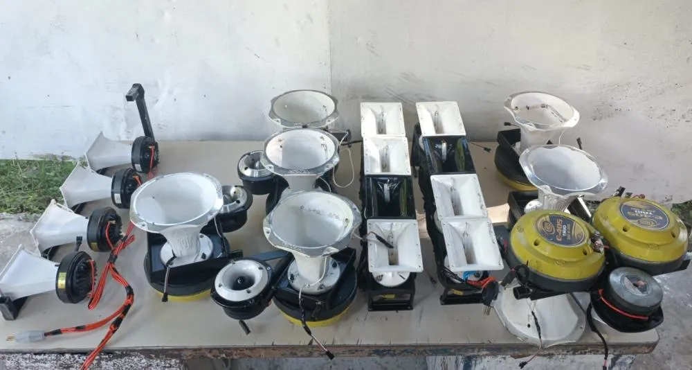 Operação contra perturbação do sossego apreende 23 aparelhos de som em Camaçari