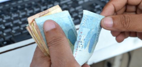 Economia brasileira cresceu 2,2% em 2025, aponta prévia da FGV