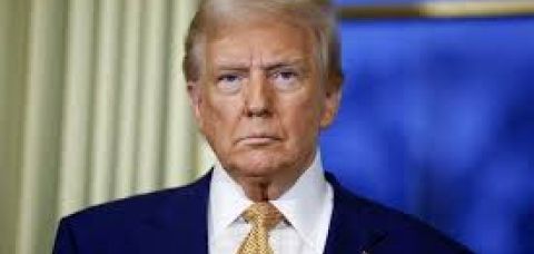 Casa Branca remove vídeo de Trump que mostra casal Obama como macacos