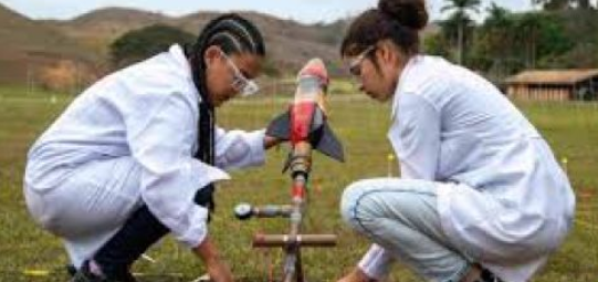 Começam inscrições para olimpíadas de Astronomia e de Foguetes