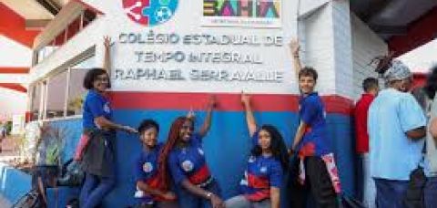 Governo do Estado amplia oferta de ensino integral na capital com modernização