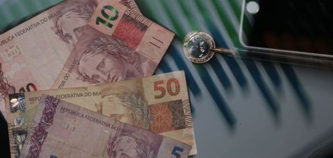 Reserva de liquidez despenca 25,7% em março, aponta Tesouro