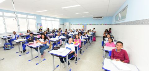 Salvador tem 50% de alunos alfabetizados na idade certa, mas segue abaixo da meta