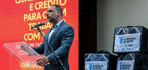 Augusto Vasconcelos destaca urgência de proteção para trabalhadores de aplicativo