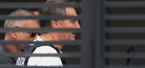 Médicos reforçam ao STF indicação de nova cirurgia para Bolsonaro