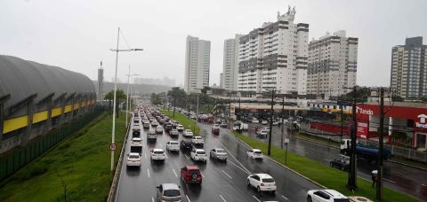 Salvador e outras cidades da Bahia estão em alerta para chuvas intensas
