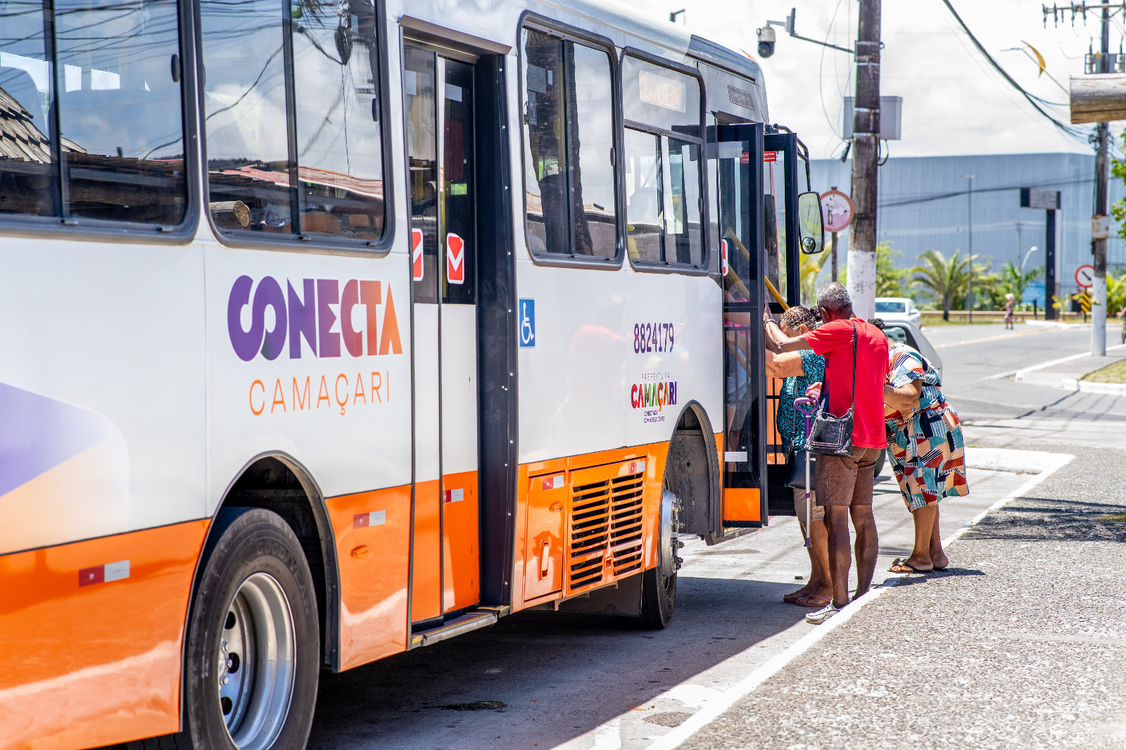 Transporte público: STT implementa novos horários do Conecta Camaçari