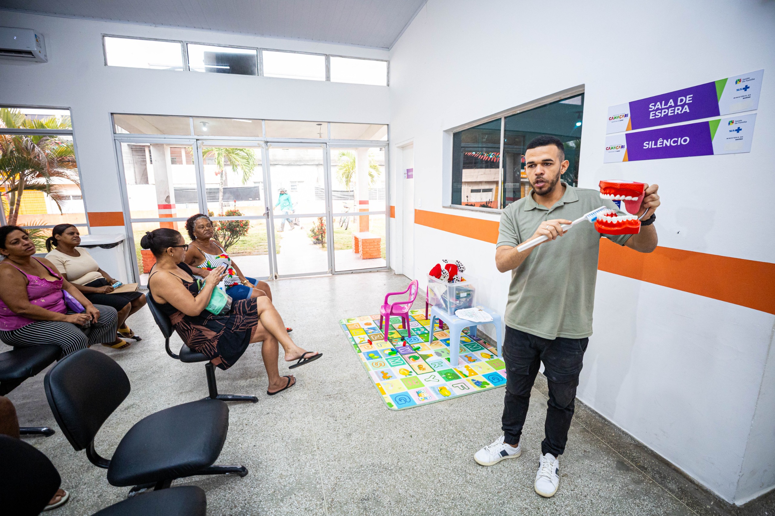 Sistema do transporte universitário passa por melhorias de navegação e segurança