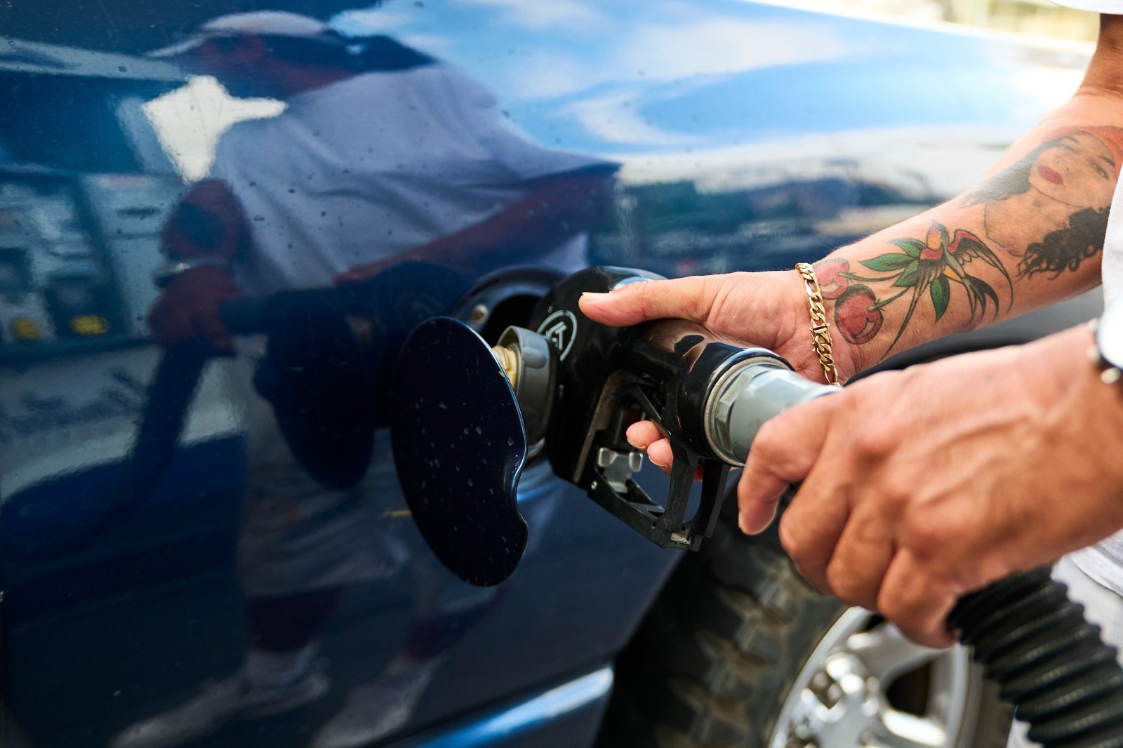 Sobe na guerra, não desce na trégua: por que os preços da gasolina e diesel demoram a cair nos postos