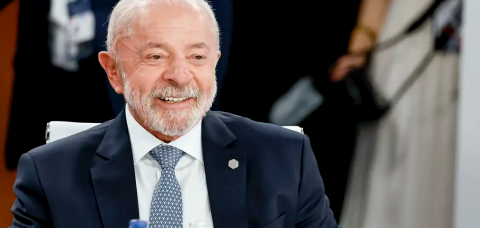PT oficializa Lula como candidato à Presidência