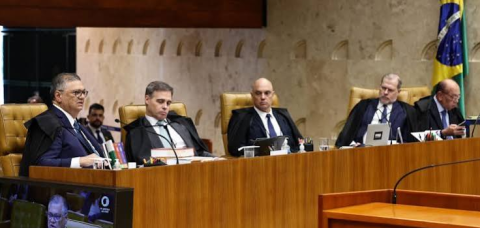 Mendonça acusa Moraes de direcionar investigação no STF