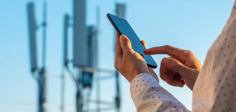 Governo publica decreto para bloquear celulares em presídios sem necessidade de decisão judicial