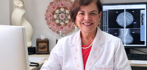 Salvador ganha ferramenta digital que calcula risco de câncer de mama durante Outubro Rosa