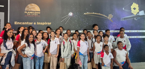 Escola vencedora da Ação Braskem de Educação Ambiental vive experiência no Planetário da UFBA