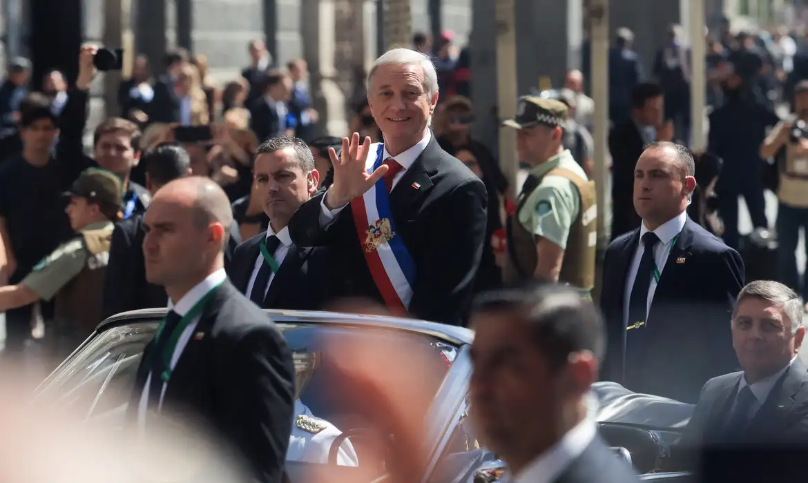 Ao ajuste fiscal, Chile tem queda do PIB e desemprego em alta